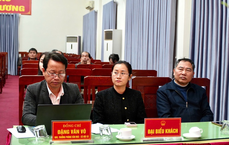 Hội nghị ký kết hỗ trợ chuyên môn toàn diện giữa bệnh viện đa khoa Sơn Tây và Trạm Y tế xã Tây Phương - Ảnh 2.