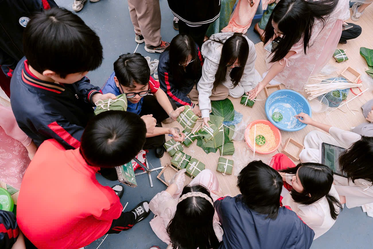 Trường THCS Trần Duy Hưng với chương trình "Lan tỏa sắc xuân - giữ gìn hồn Tết Việt"- Ảnh 4.