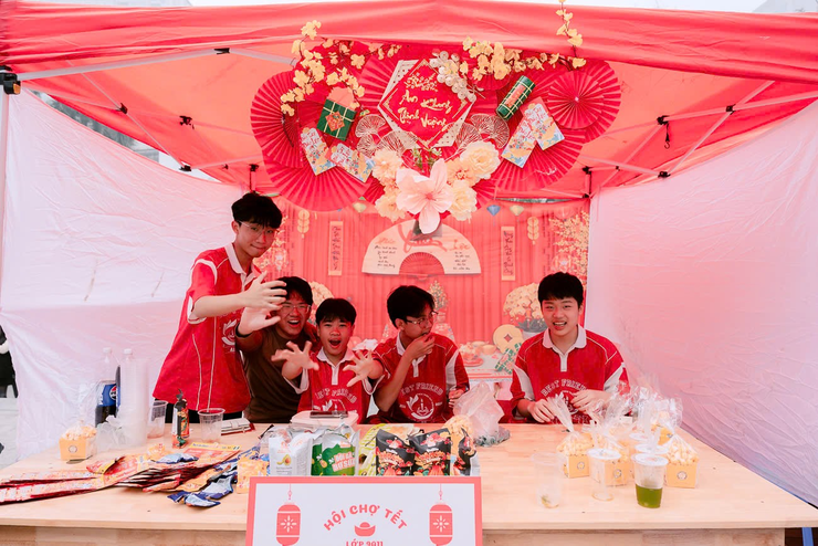 Trường THCS Trần Duy Hưng với chương trình "Lan tỏa sắc xuân - giữ gìn hồn Tết Việt"- Ảnh 8.