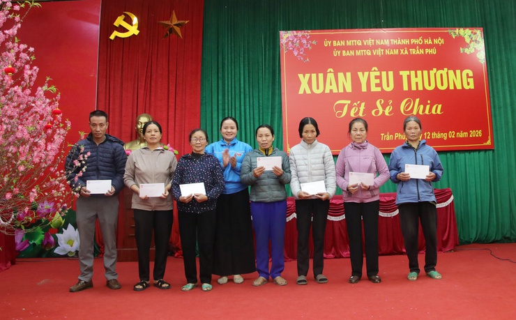Trần Phú lan tỏa yêu thương qua chương trình “Xuân yêu thương – Tết sẻ chia”- Ảnh 2.