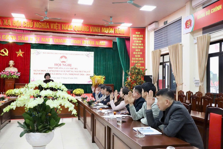 Xã Hồng Vân tổ chức Hội nghị hiệp thương lần thứ ba để lựa chọn, lập danh sách những người đủ tiêu chuẩn ứng cử đại biểu HĐND xã nhiệm kỳ 2026 – 2031. - Ảnh 7.