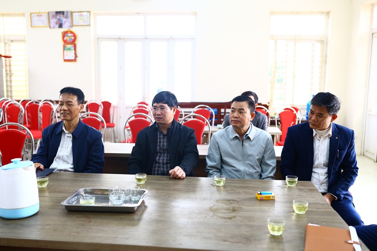 Thạch Thất: Kiểm tra, rà soát công tác đảm bảo cơ sở vật chất phục vụ bầu cử tại các thôn trên địa bàn- Ảnh 3.