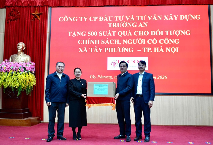 Hội nghị ký kết hỗ trợ chuyên môn toàn diện giữa bệnh viện đa khoa Sơn Tây và Trạm Y tế xã Tây Phương - Ảnh 6.