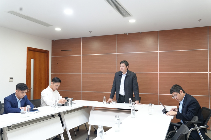 Trao quyết định tuyển dụng công chức theo cơ chế thu hút, trọng dụng người có tài năng tại Trung tâm Phục vụ hành chính công Hà Nội- Ảnh 3.