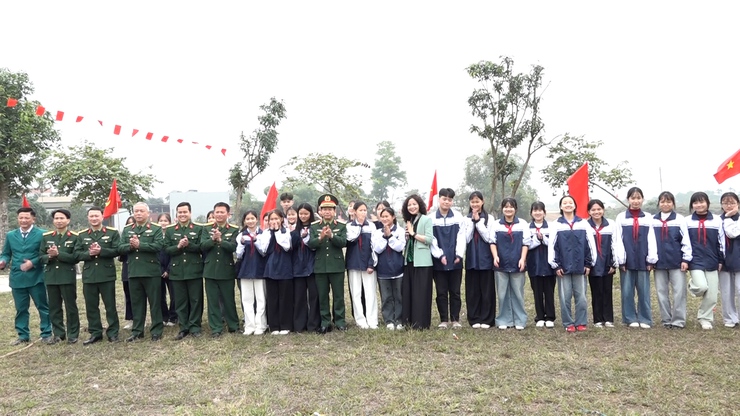 Ấm áp chương trình “ Tết quân dân “ tại xã Mỹ Đức- Ảnh 9.