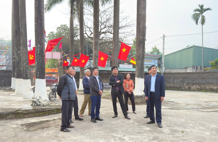 Xã Hương Sơn: Kiểm tra một số Điểm bầu cử trên địa bàn xã - Ảnh 1.