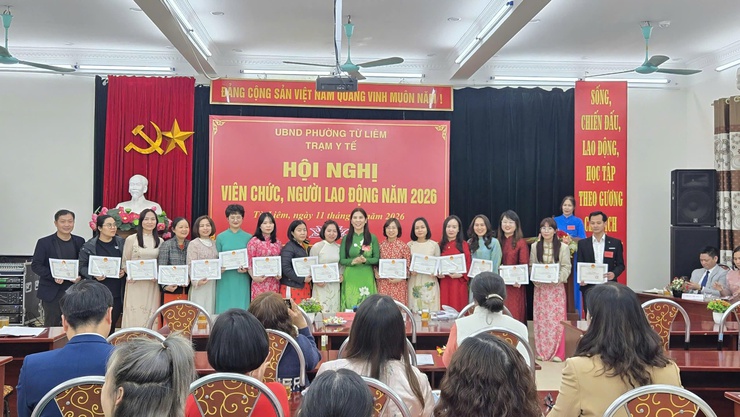 Trạm Y tế phường Từ Liêm tổ chức “Hội nghị viên chức, người lao động năm 2026”- Ảnh 1.