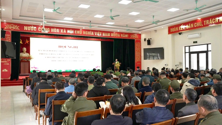 Lễ ra mắt Đội dân phòng Phòng cháy, chữa cháy và cứu nạn, cứu hộ; tập huấn nghiệp vụ phòng cháy chữa cháy cho các thành viên Đội dân phòng Phòng cháy, chữa cháy xã Thiên Lộc- Ảnh 4.