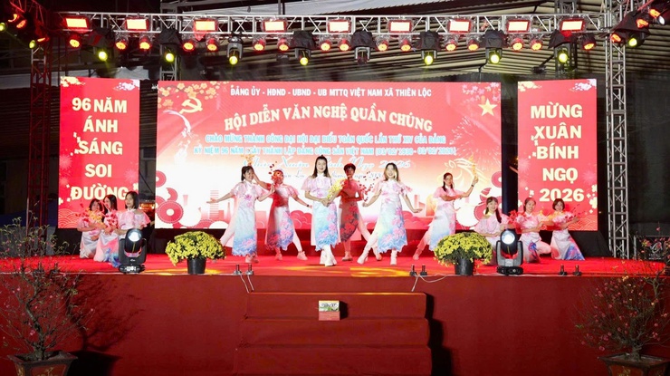 Hội diễn văn nghệ quần chúng chào mừng thành công Đại hội đại biểu toàn quốc lần thứ XIV của Đảng, chào xuân Bính Ngọ 2026- Ảnh 19.