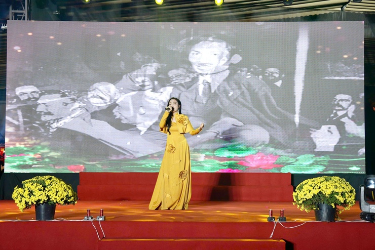 Hội diễn văn nghệ quần chúng chào mừng thành công Đại hội đại biểu toàn quốc lần thứ XIV của Đảng, chào xuân Bính Ngọ 2026- Ảnh 8.