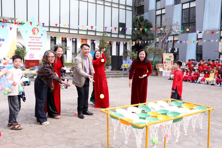 TƯNG BỪNG NGÀY HỘI CÔNG NGHỆ THÔNG TIN VÀ STEM – CHÀO XUÂN BÍNH NGỌ 2026 CỦA TRƯỜNG TIỂU HỌC ĐÔNG NGẠC- Ảnh 14.