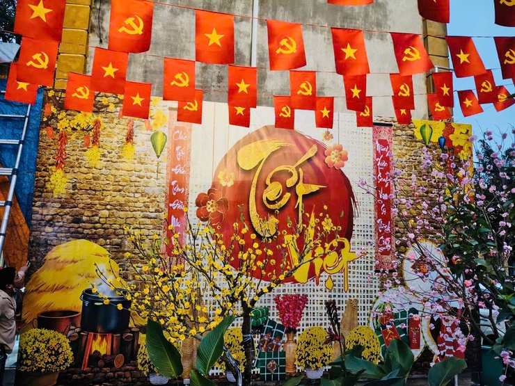 Rộn ràng không khí trang trí đón Tết Nguyên đán Bính Ngọ 2026 trên địa bàn xã Thường Tín- Ảnh 6.