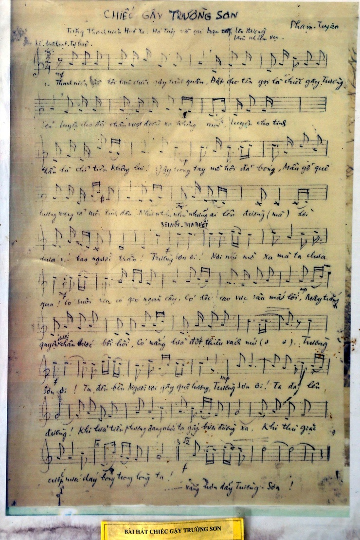 GIỚI THIỆU VỀ BẢO TÀNG CHIẾC GẬY TRƯỜNG SƠN XÃ HÒA XÁ- Ảnh 5.