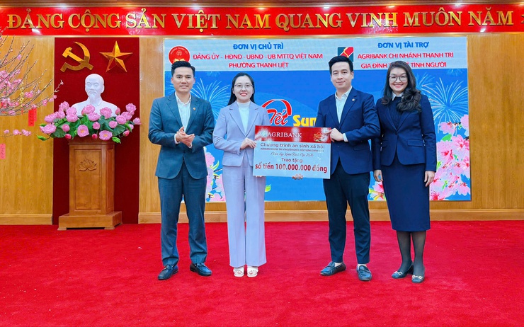 Thanh Liệt: Trao hơn 600 suất quà tới gia đình chính sách, người cao tuổi có hoàn cảnh đặc biệt khó khăn trên địa bàn- Ảnh 4.