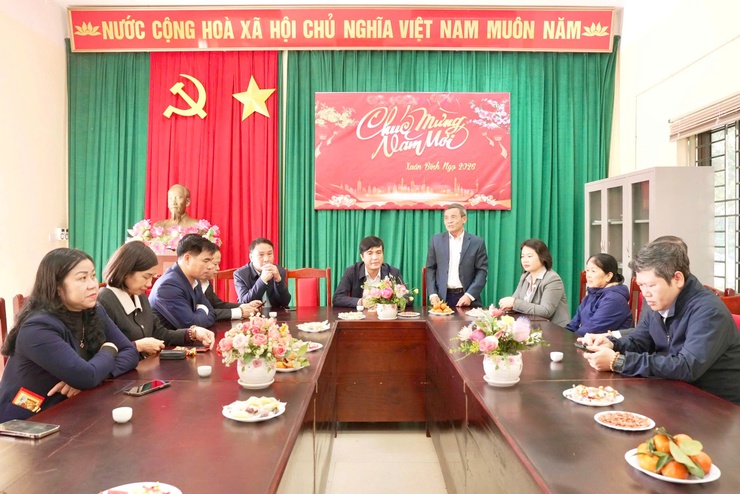 ĐẢNG ỦY – HĐND – UBND – UBMTTQ VIỆT NAM XÃ THIÊN LỘC TỔ CHỨC 4 ĐOÀN VIẾNG NGHĨA TRANG LIỆT SỸ- Ảnh 34.