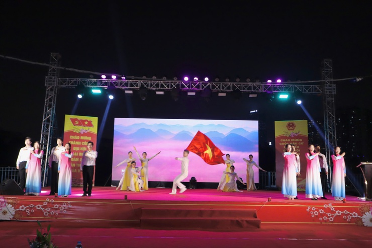 Chương trình nghệ thuật “ Mừng Đảng - Mừng xuân Bính Ngọ 2026”, chào mừng thành công Đại hội đại biểu toàn quốc lần thứ XIV của Đảng- Ảnh 5.