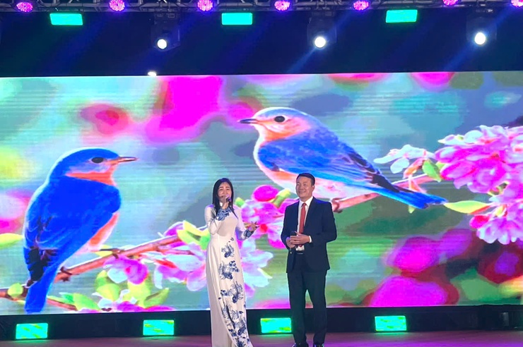 Hội Liên hiệp Phụ nữ xã Phúc Lộc tổ chức Chương trình văn nghệ "Giai điệu mùa xuân – Thắm tình đoàn kết"- Ảnh 4.