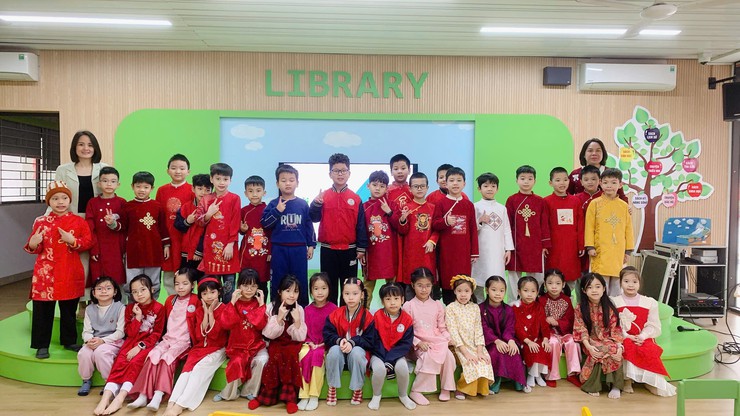 RÈN THÓI QUEN GỌN GÀNG, NGĂN NẮP CHO HỌC SINH LỚP 2 THÔNG QUA HOẠT ĐỘNG TRẢI NGHIỆM TẠI THƯ VIỆN
- Ảnh 5.