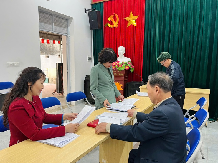 Giám sát của Thường trực HĐND phường về công tác bầu cử đại biểu Quốc hội khóa XVI và bầu cử đại biểu HĐND các cấp nhiệm kỳ 2026 - 2031 trên địa bàn phường Phương Liệt- Ảnh 4.