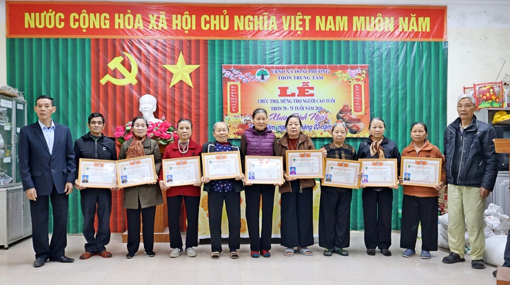 Ấm áp tình người Đoài Phương khi xuân về- Ảnh 4.