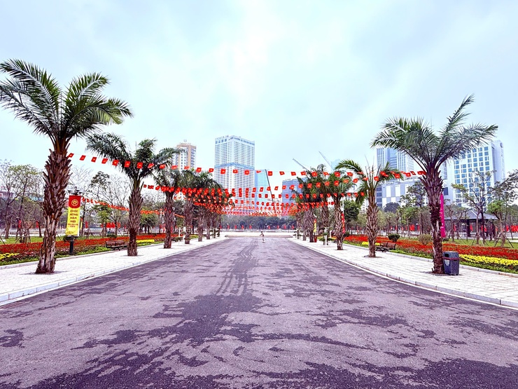 CẦU GIẤY: DIỆN MẠO MỚI - ĐIỂM ĐẾN RỰC RỠ SẮC XUÂN - SẴN SÀNG PHỤC VỤ NHÂN DÂN VUI TẾT BÍNH NGỌ- Ảnh 16.