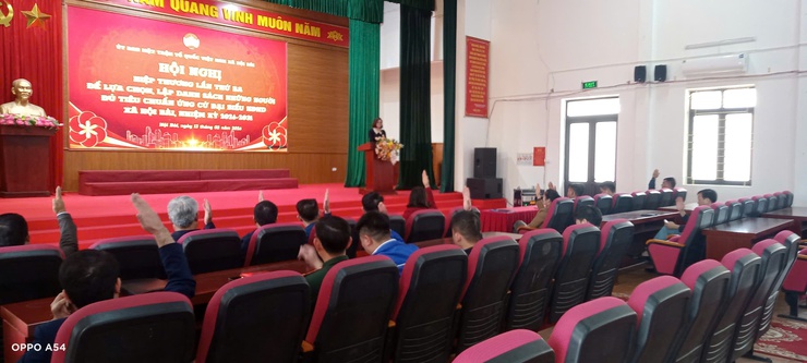 Hội nghị hiệp thương lần thứ ba chốt danh sách 46 ứng cử viên Hội đồng nhân dân xã Nội Bài, nhiệm kỳ 2026 - 2031- Ảnh 2.