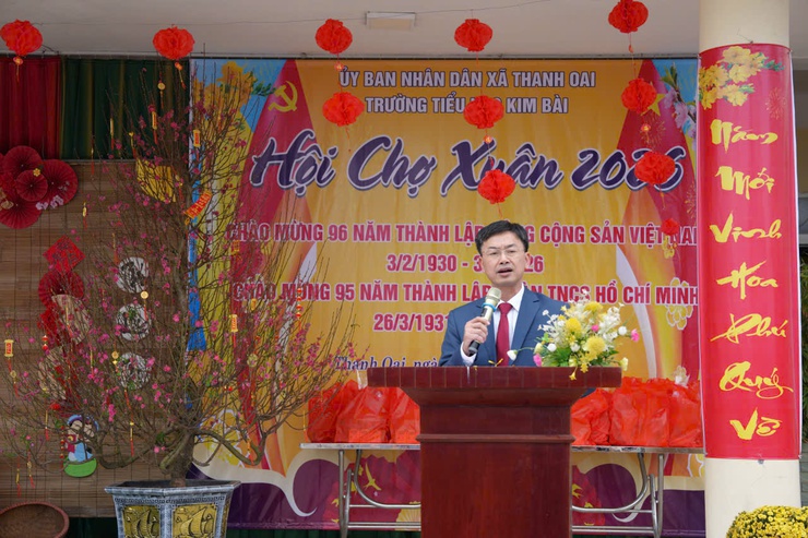 TRƯỜNG TH KIM BÀI: RỘN RÀNG HỘI CHỢ XUÂN– LAN TỎA YÊU THƯƠNG, GÌN GIỮ NÉT ĐẸP TRUYỀN THỐNG- Ảnh 11.