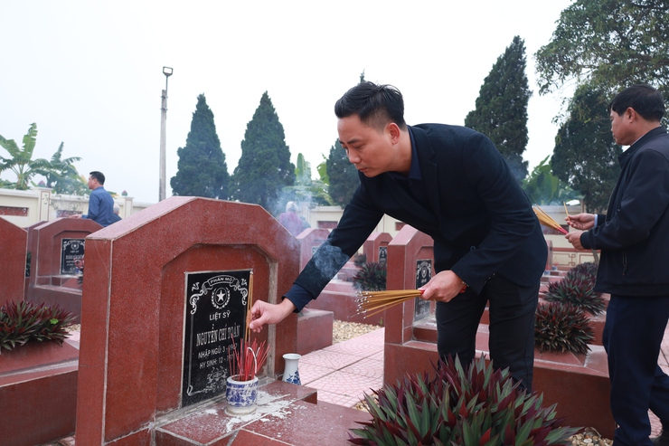 Xã Minh Châu tổ chức gặp mặt, chúc mừng năm mới Xuân Bính Ngọ 2026- Ảnh 4.