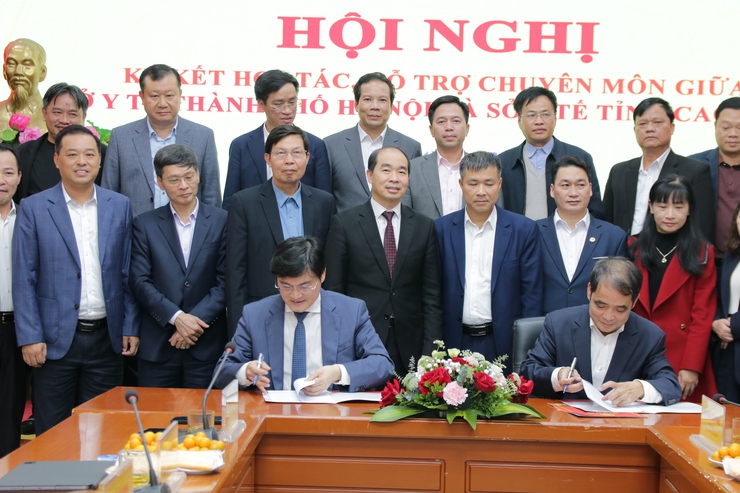 Ký kết hợp tác, hỗ trợ chuyên môn giữa Sở Y tế thành phố Hà Nội và Sở Y tế tỉnh Cao Bằng- Ảnh 1.