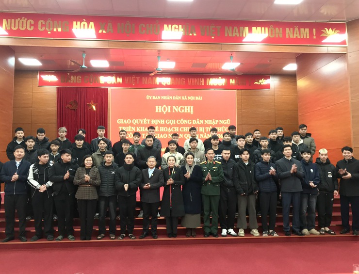 Xã Nội Bài giao quyết định gọi công dân nhập ngũ năm 2026- Ảnh 7.