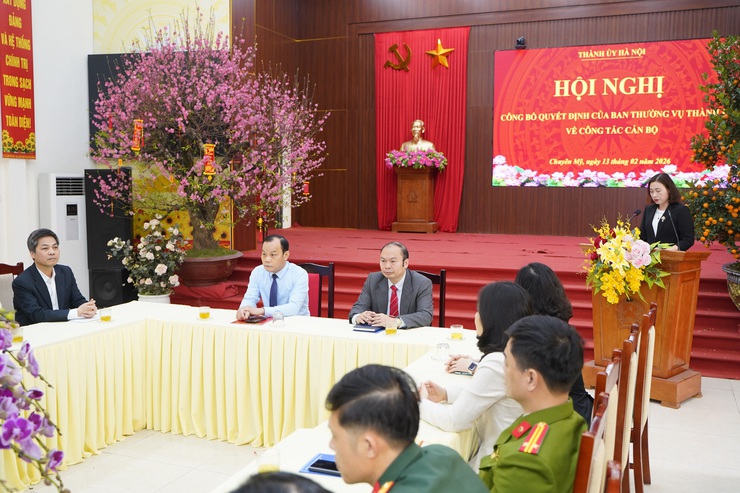 Hội nghị công bố Quyết định của Ban Thường vụ Thành uỷ Chuẩn y Bí thư Đảng uỷ xã Chuyên Mỹ- Ảnh 3.