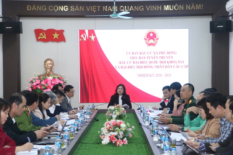 Xã Phù Đổng tổ chức Hội nghị giao ban Ban chỉ đạo Bầu cử Đại biểu Quốc hội khóa XVI và Bầu cử Đại biểu HĐND các cấp, nhiệm kỳ 2026 – 2031.- Ảnh 4.