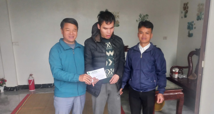 Chi hội Người mù liên xã Chương Mỹ;  tặng quà Tết cho người khiếm thị tại xã Quảng Bị; Anh Nguyễn Văn Đoàn cùng nhóm phóng sinh thiện nguyện tặng quà Tết cho hộ có hoàn cảnh khó khăn- Ảnh 3.