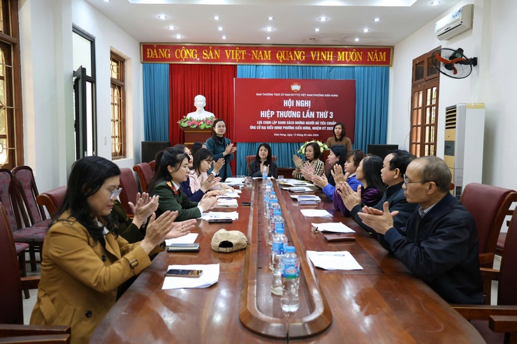 Phường Kiến Hưng tổ chức hội nghị hiệp thương lần thứ ba lựa chọn, lập danh sách những người đủ tiêu chuẩn ứng cử đại biểu HĐND phường nhiệm kỳ 2026 – 2031- Ảnh 1.