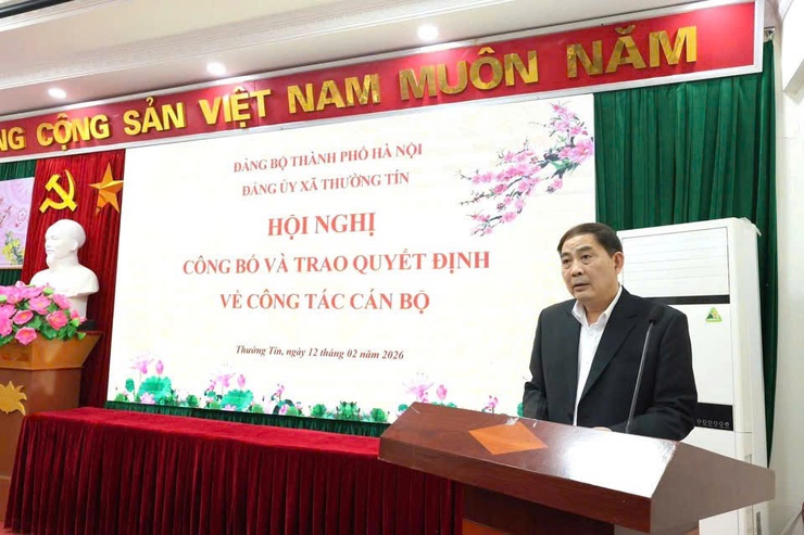 Xã Thường Tín công bố và trao Quyết định về công tác cán bộ - Ảnh 2.