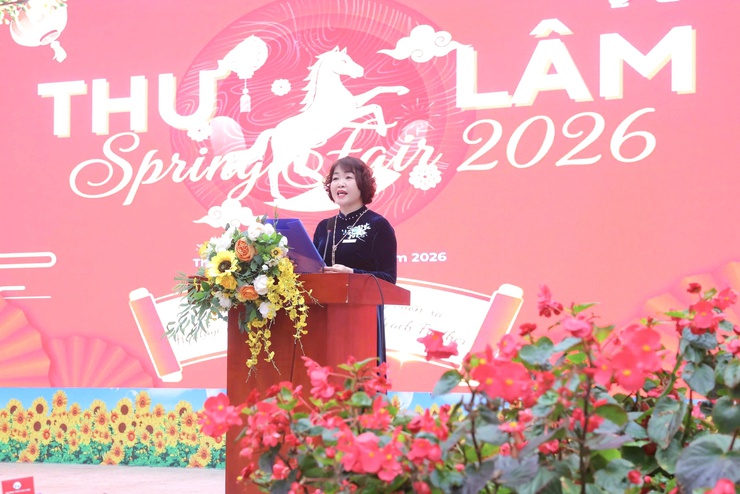 TRƯỜNG THCS THƯ LÂM TỔ CHỨC CHƯƠNG TRÌNH HỘI XUÂN 2026 VỚI CHỦ ĐỀ “HÀNH TRÌNH DI SẢN – KHÁT VỌNG VƯƠN XA”
- Ảnh 7.