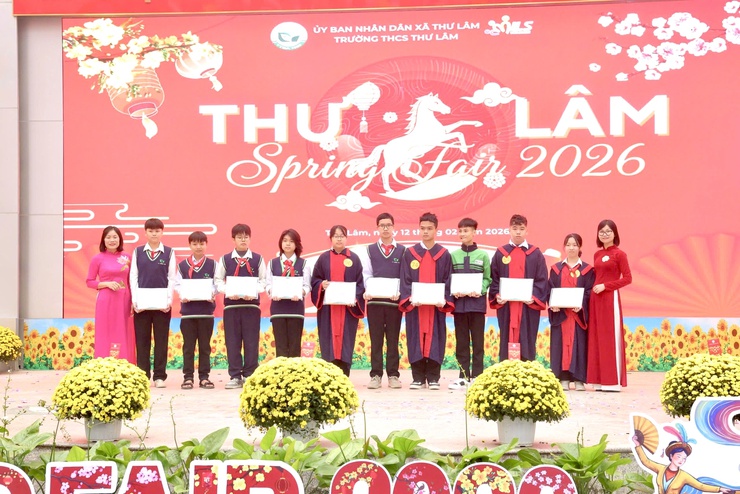 TRƯỜNG THCS THƯ LÂM TỔ CHỨC CHƯƠNG TRÌNH HỘI XUÂN 2026 VỚI CHỦ ĐỀ “HÀNH TRÌNH DI SẢN – KHÁT VỌNG VƯƠN XA”
- Ảnh 19.