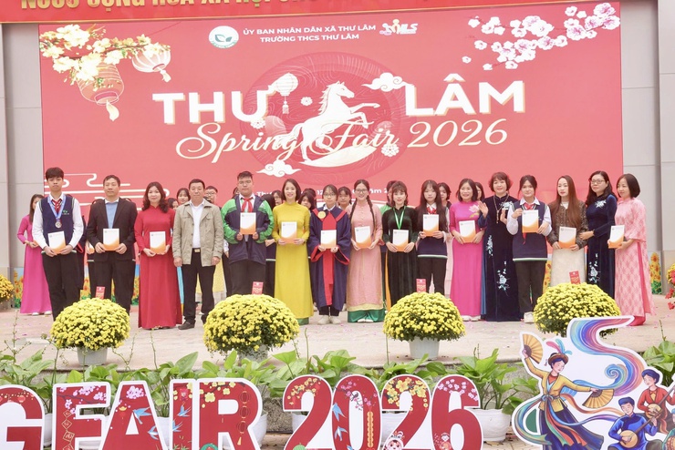 TRƯỜNG THCS THƯ LÂM TỔ CHỨC CHƯƠNG TRÌNH HỘI XUÂN 2026 VỚI CHỦ ĐỀ “HÀNH TRÌNH DI SẢN – KHÁT VỌNG VƯƠN XA”
- Ảnh 20.