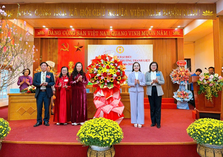 Đồng chí Nguyễn Thị Tuyết Lê giữ chức Chủ tịch Hội cựu giáo chức phường nhiệm kỳ 2026 - 2031- Ảnh 5.