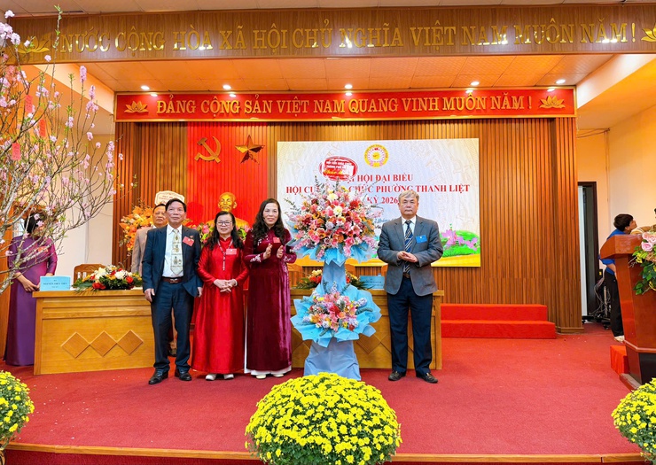 Đồng chí Nguyễn Thị Tuyết Lê giữ chức Chủ tịch Hội cựu giáo chức phường nhiệm kỳ 2026 - 2031- Ảnh 3.