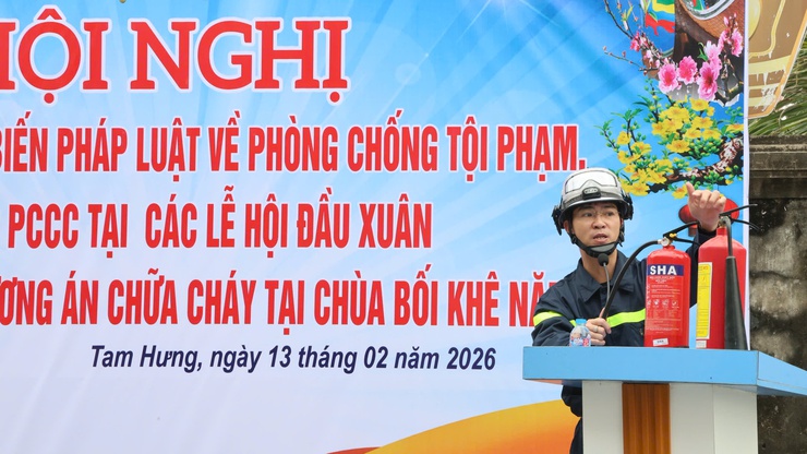 Tam Hưng tổ chức tuyên truyền pháp luật về ANTT, PCCC và thực tập phương án chữa cháy, CNCH phục vụ Lễ hội Chùa Bối Khê năm 2026- Ảnh 2.