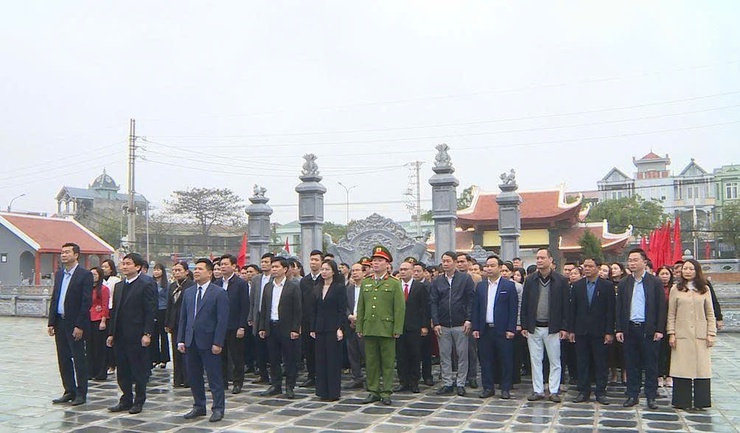 Xã Phúc Thọ quán triệt, triển khai Chương trình hành động thực hiện Nghị quyết Đại hội Đảng các cấp và triển khai nhiệm vụ trọng tâm trước, trong và sau Tết Nguyên đán Bính Ngọ 2026.- Ảnh 8.