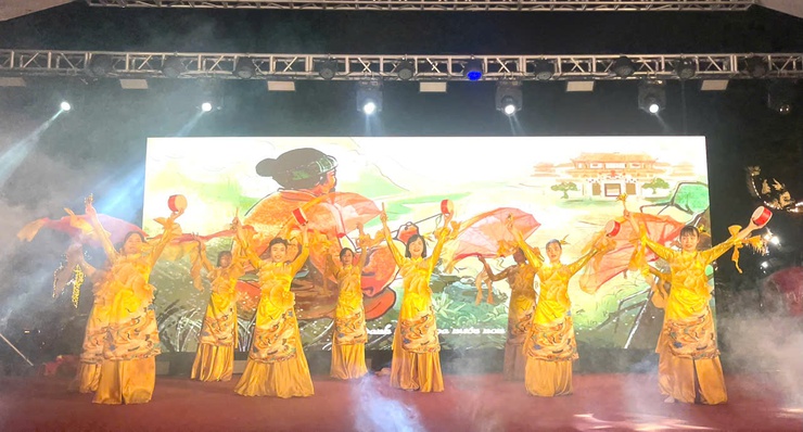 Đoàn Thanh niên xã Phúc Lộc tổ chức chương trình nghệ thuật "Sắc xuân tuổi trẻ"- Ảnh 9.