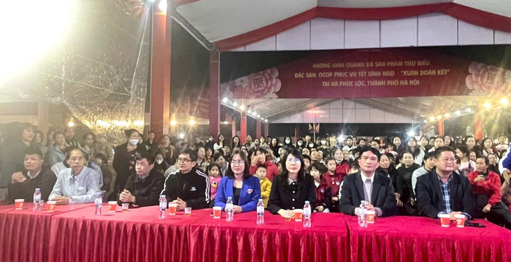 Đoàn Thanh niên xã Phúc Lộc tổ chức chương trình nghệ thuật "Sắc xuân tuổi trẻ"- Ảnh 1.