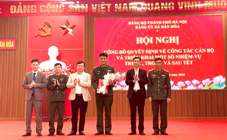 HỘI NGHỊ CÔNG BỐ QUYẾT ĐỊNH CỦA THÀNH ỦY HÀ NỘI VỀ CÔNG TÁC CÁN BỘ
VÀ TRIỂN KHAI NHIỆM VỤ TRƯỚC, TRONG, SAU TẾT BÍNH NGỌ 2026- Ảnh 1.