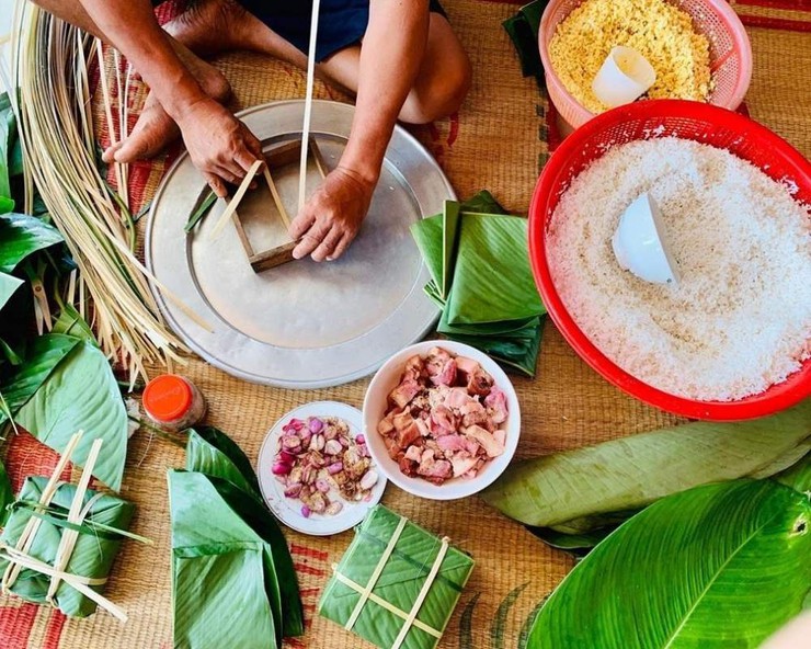 Gìn giữ nét đẹp truyền thống qua những chiếc bánh chưng ngày Tết- Ảnh 2.