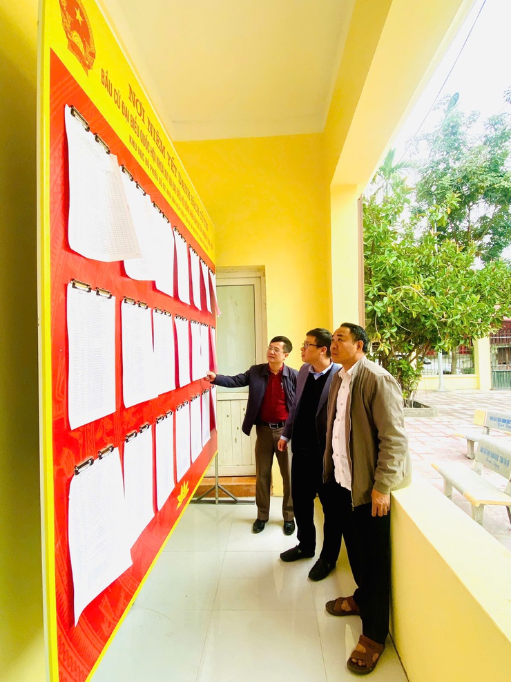 Chặt chẽ, dân chủ trong triển khai quy trình bầu cử tại xã Nam Phù- Ảnh 9.