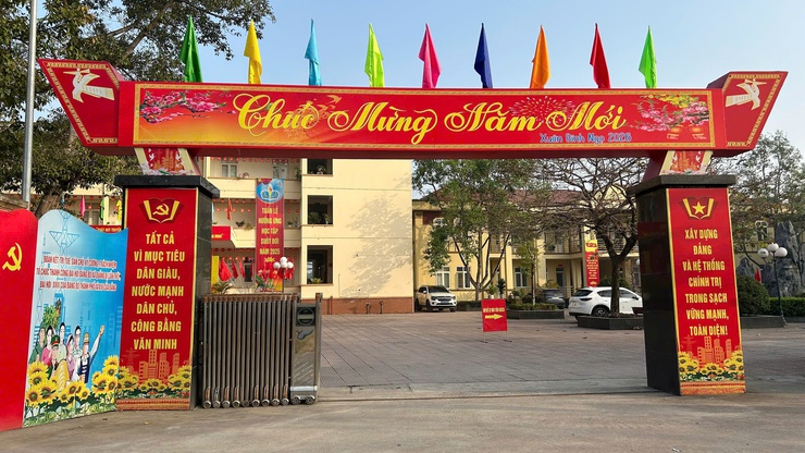 Rộn ràng ngày Tết ở các thôn trên địa bàn xã Quảng Bị- Ảnh 1.