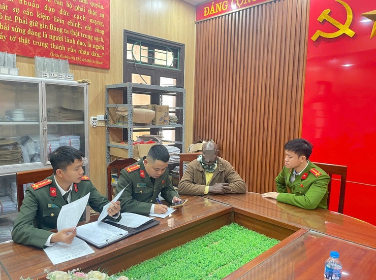 Công an xã Quảng Bị - Giữ trọn bình yên cho nhân dân đón Tết cổ truyền- Ảnh 5.