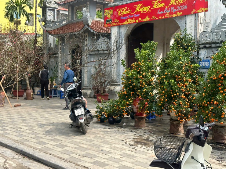 Hà Nội ngày 14/2: có mưa vài nơi, sáng sớm và đêm có sương mù, trưa chiều trời nắng. Sáng sớm và đêm trời rét.- Ảnh 1.